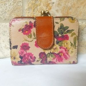 Patricia Nash Antique Rose Iberia Wallet